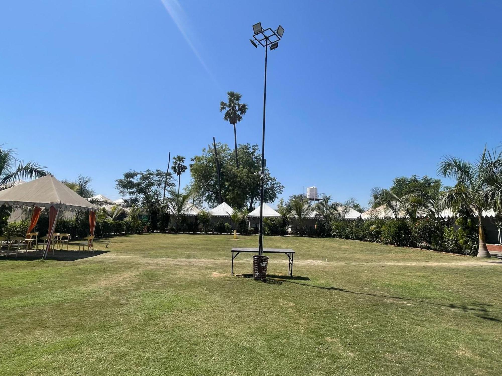 Unity Holiday Resort, Statue Of Unity Kevadia Εξωτερικό φωτογραφία